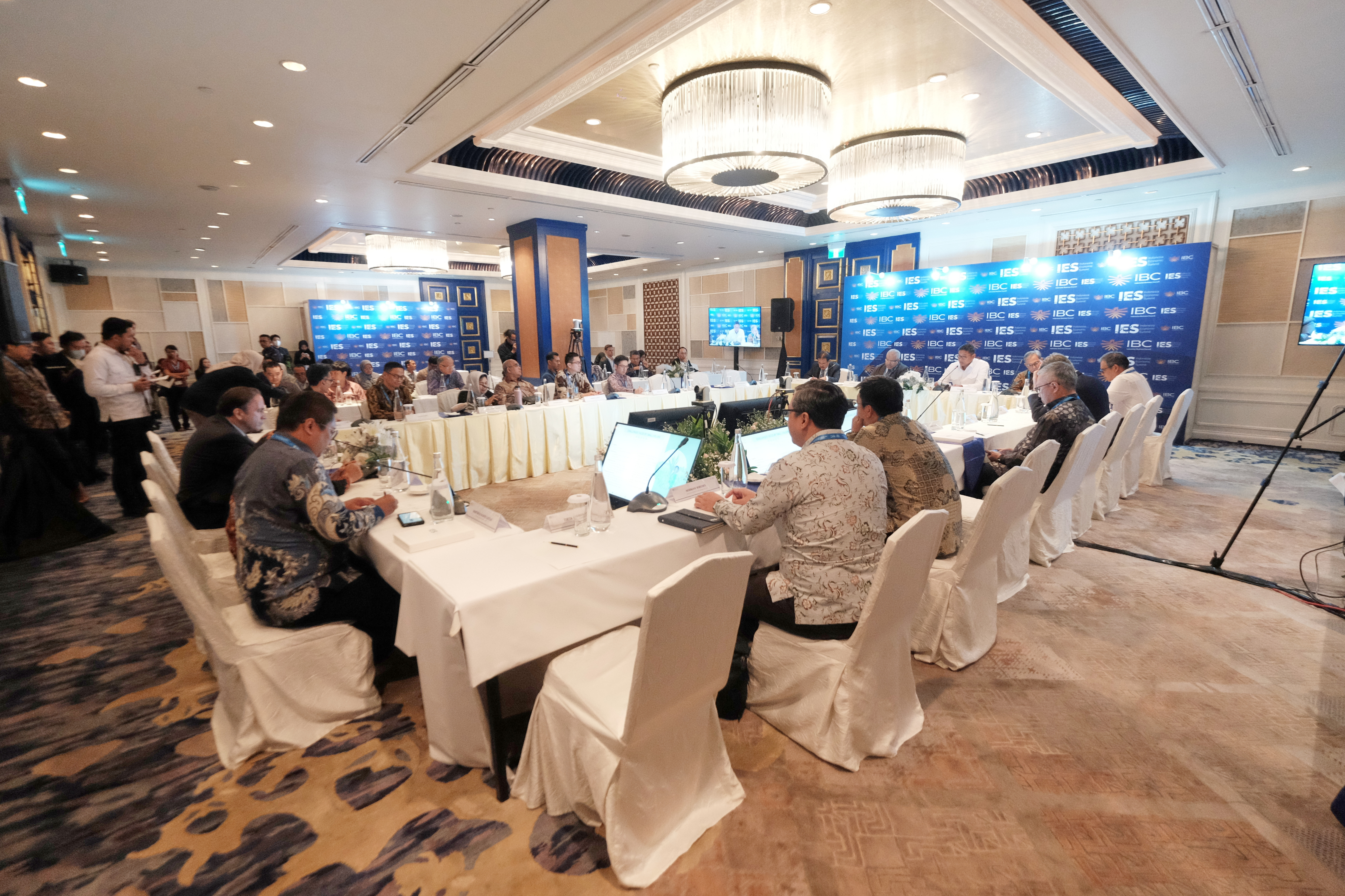 IBC Hosts Collaborative Dialogue in Roundtable Discussion: Unlocking Opportunities - Advancing Indonesia’s Leadership in Sustainable Palm Oil at the Indonesia Economic Summit (IES) 2025